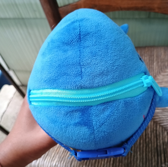 Buckle Toys BLU WHALE colorful Buckles Zipper Mouth Fleece Stuffed Toy 7in - Picture 5 of 16